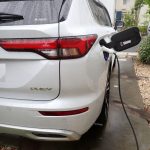 埼玉県越谷市　ストランダーPHEV充電コンセント工事