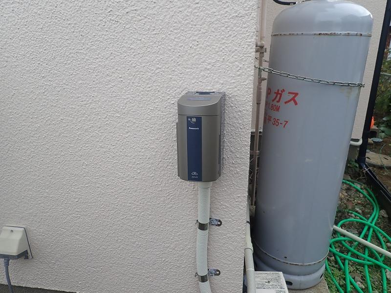 プリウス充電コンセント工事