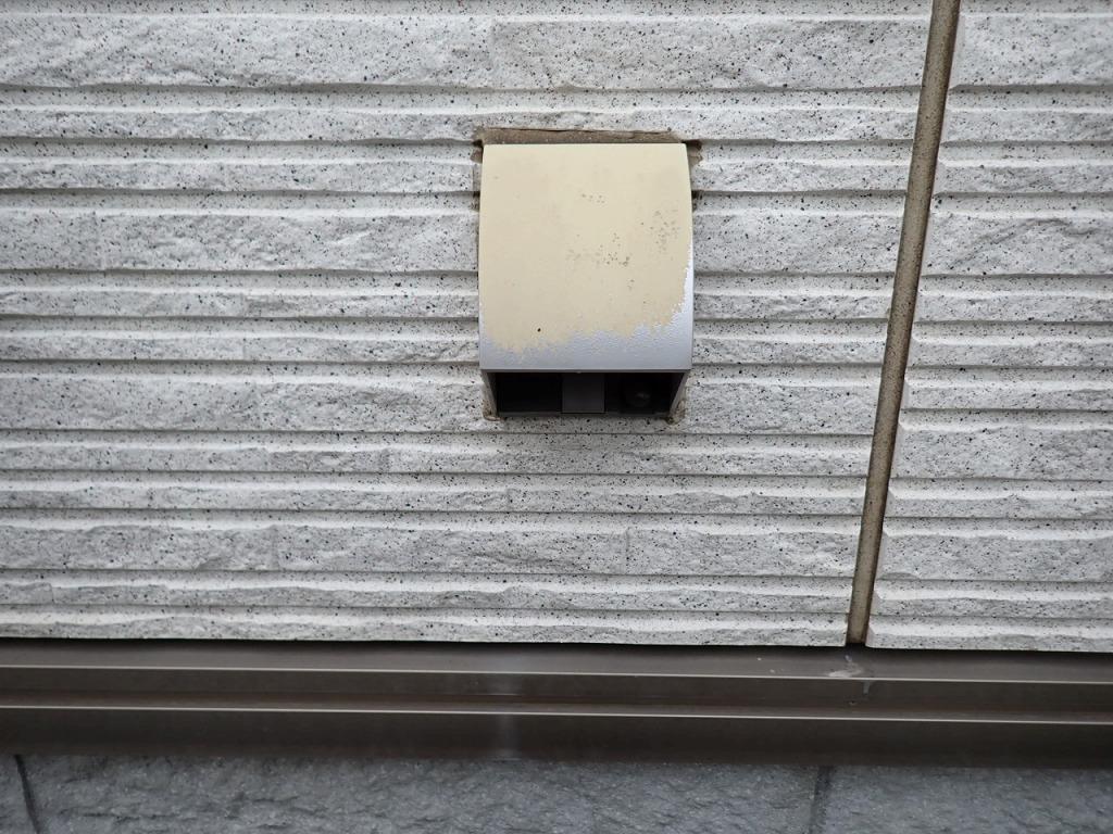 屋外コンセントをEV充電kンセントに変更する