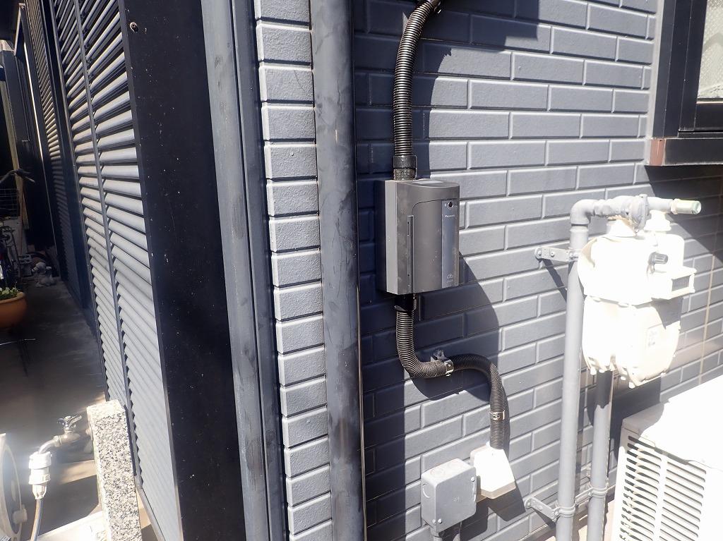 アウトランダーPHEV充電コンセント