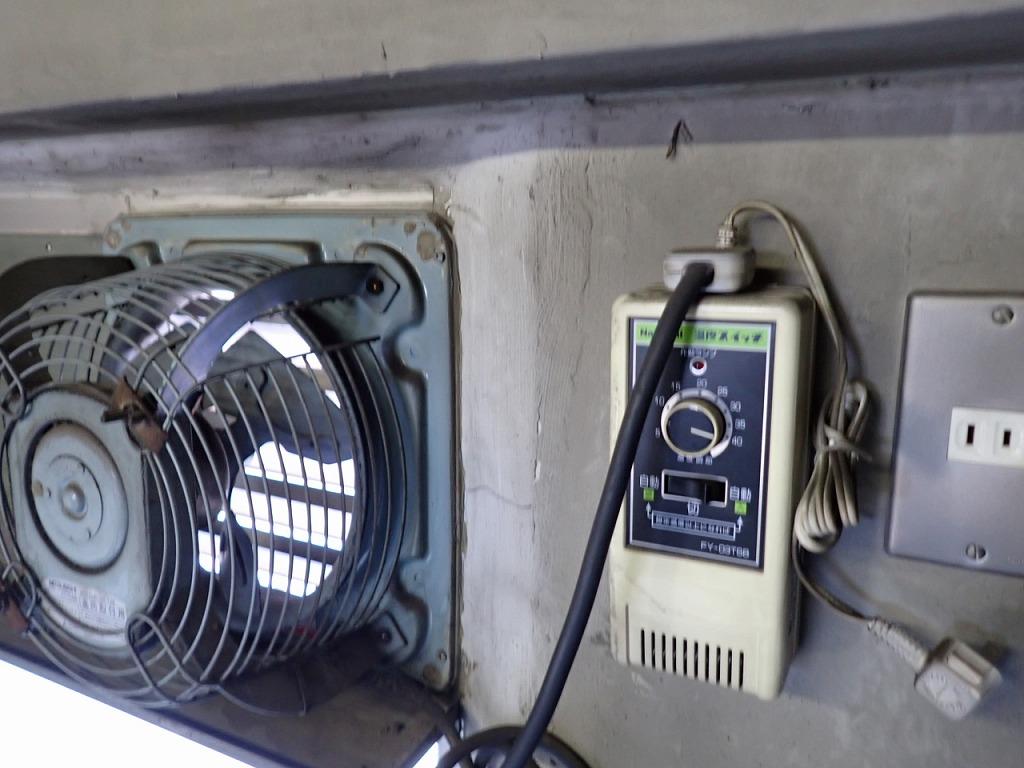 エレベーター機械室換気扇交換工事