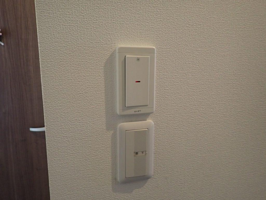 屋根裏換気扇工事