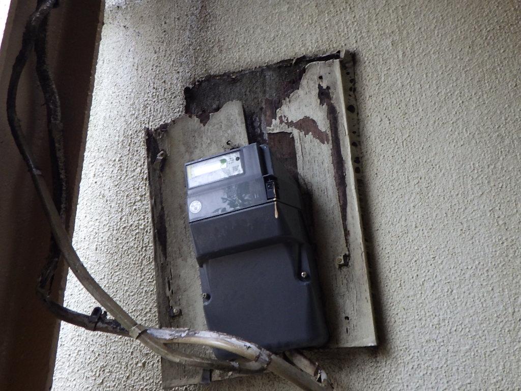 電気メーター板交換